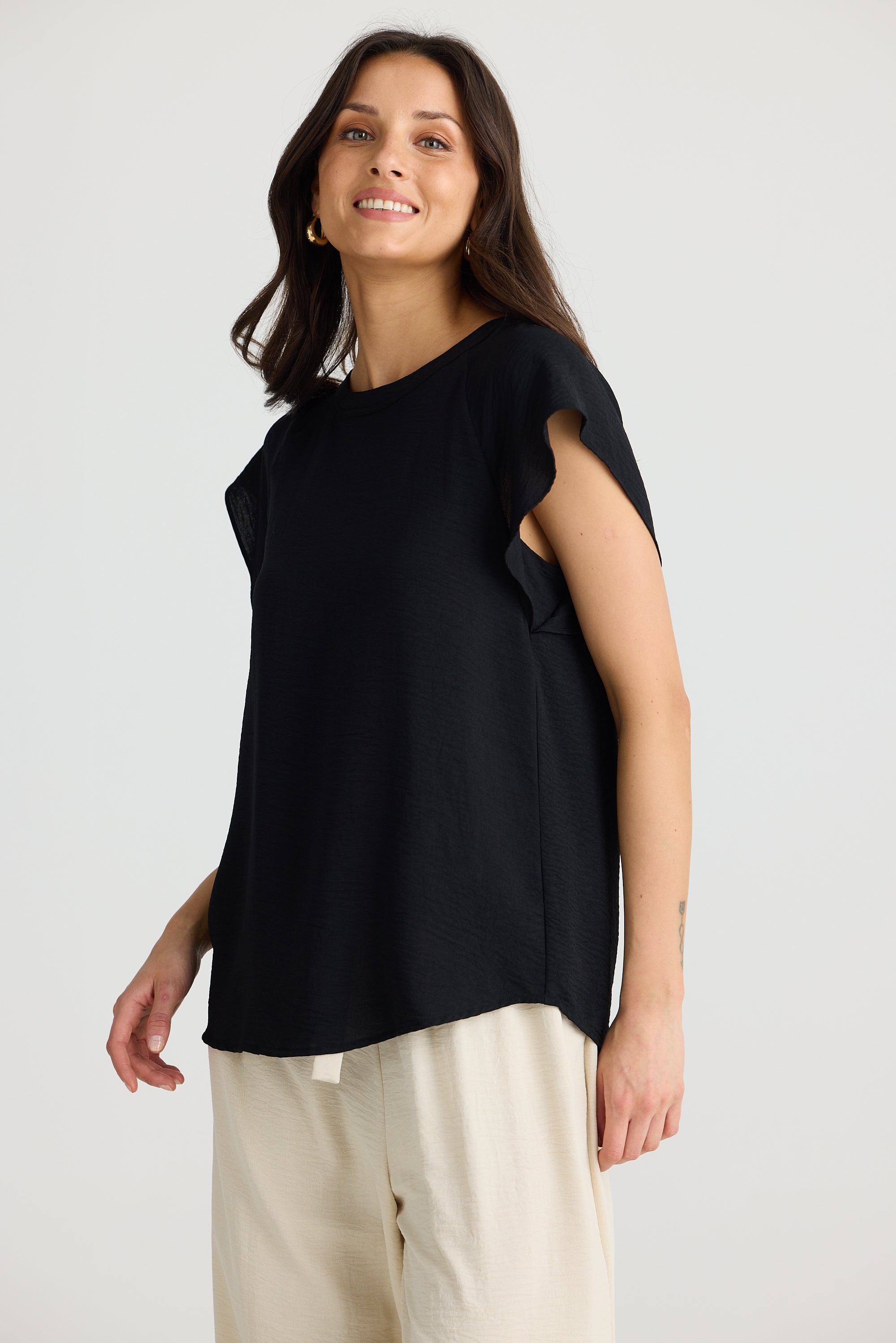 Brave and True Boulevard Top Black